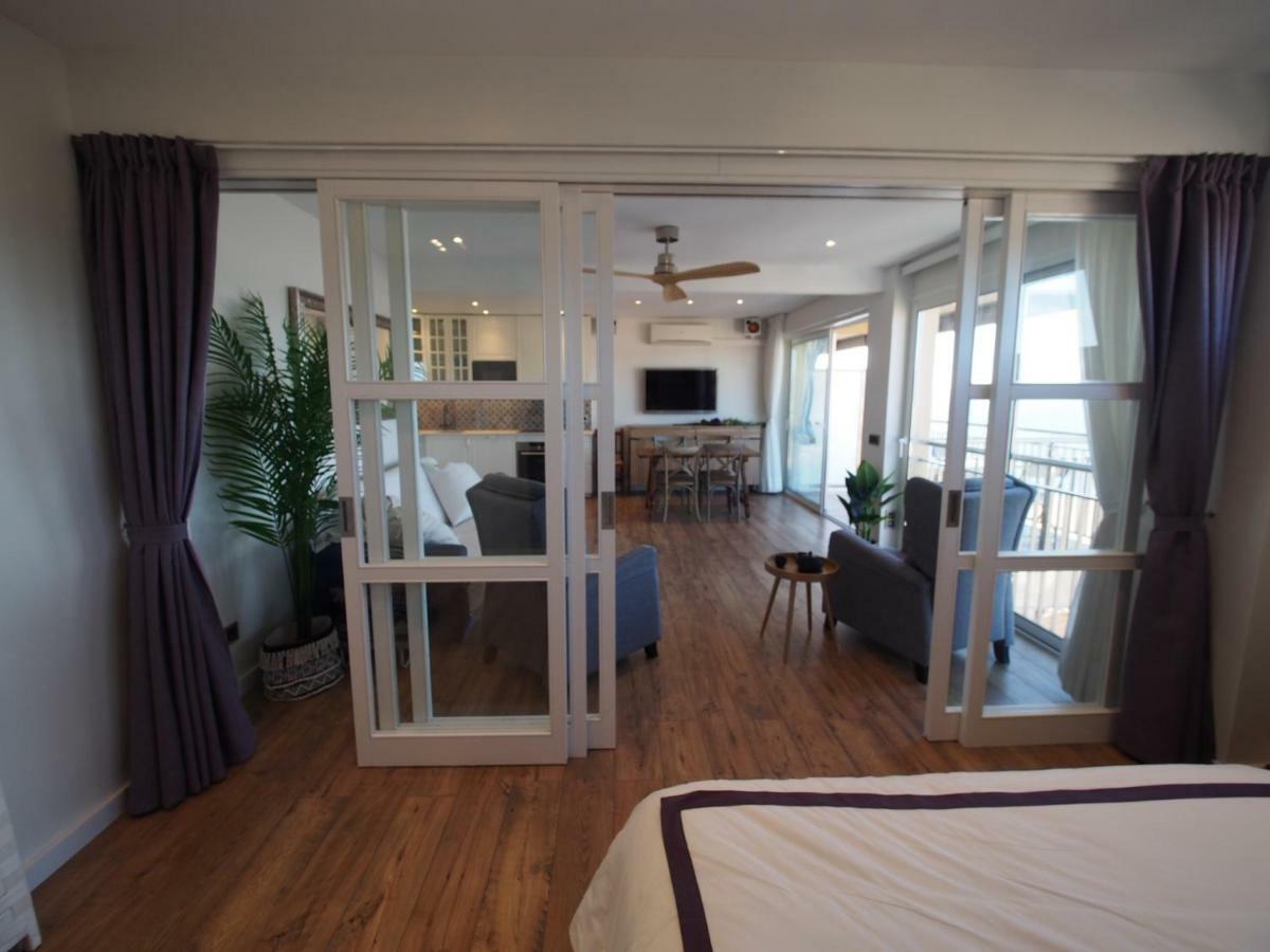 Seafront Apartment In פלאמוס מראה חיצוני תמונה